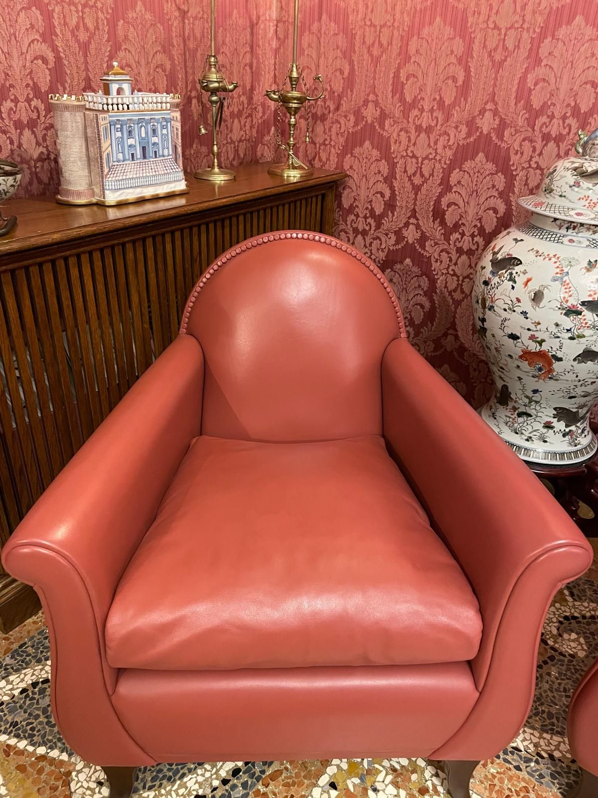 Lyra armchair in antique pink leather, Poltrona Frau 10