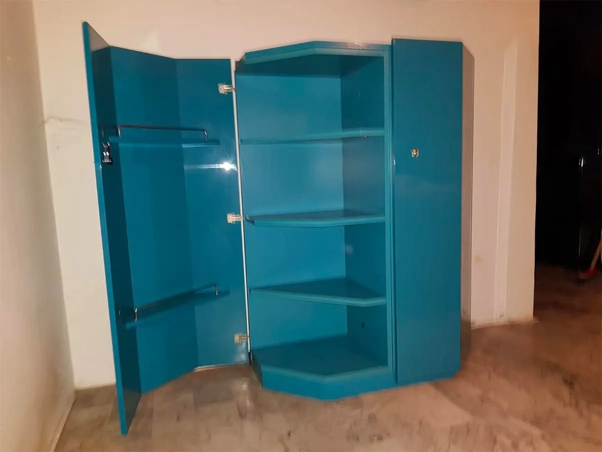 Mobile vintage Bramante laccato azzurro (anni'70), Simon 3