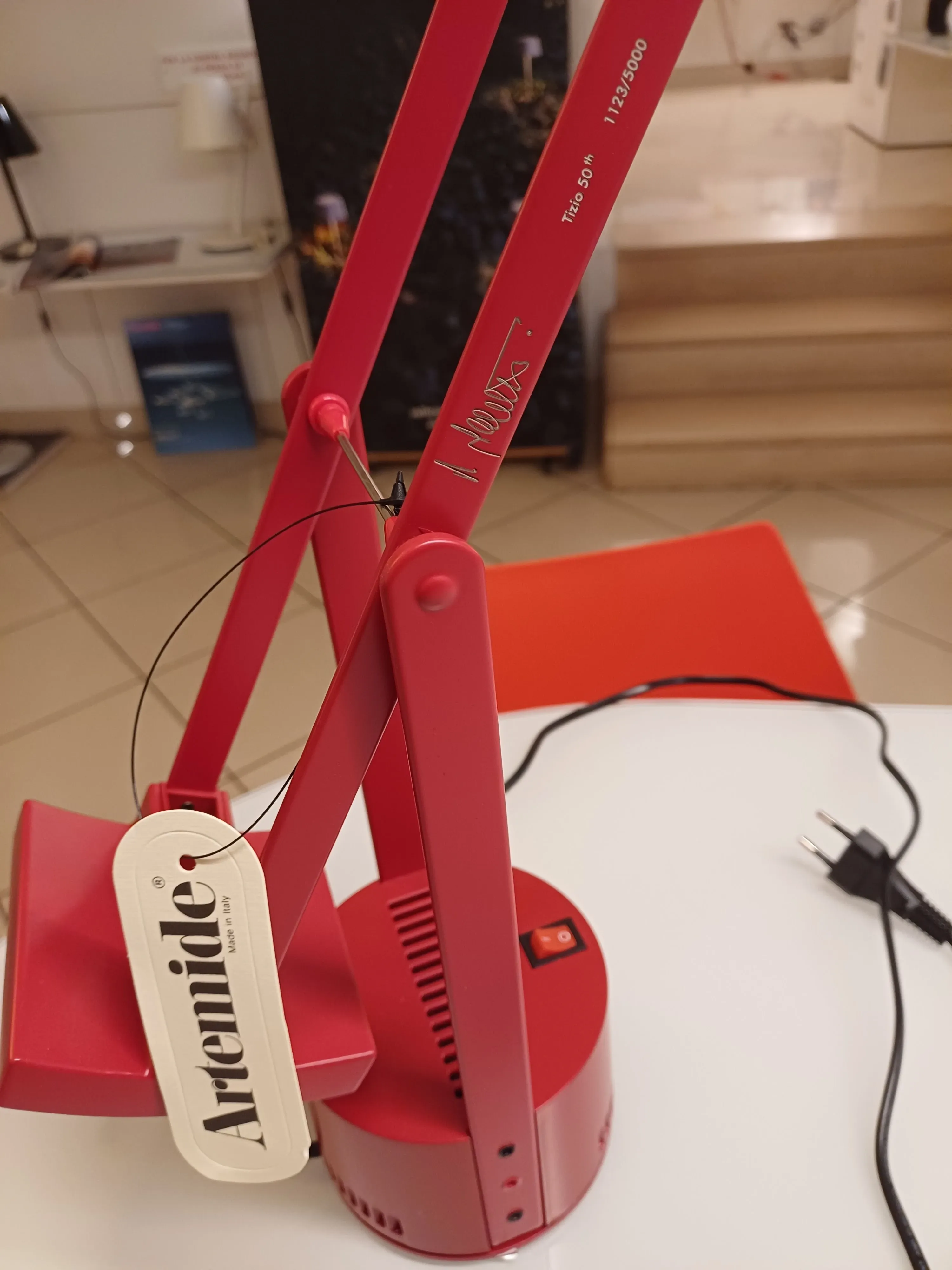 Rote Tizio Tischlampe 4