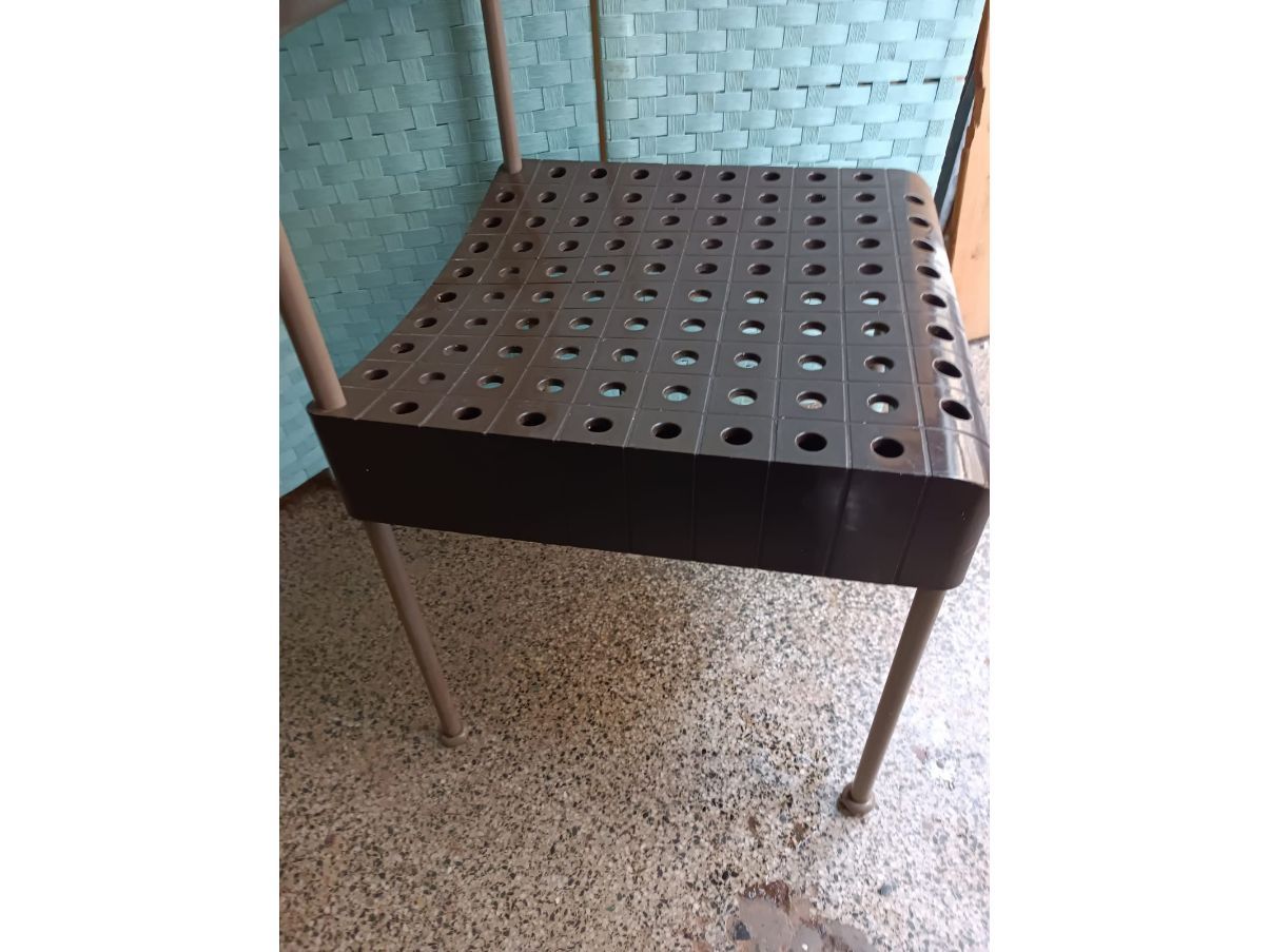 Sedia Box vintage di Enzo Mari, Anonima Castelli Side