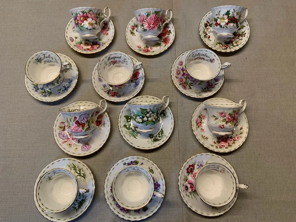 Vintage Flowers ot the Month tea set (1970s), Royal Allbert image