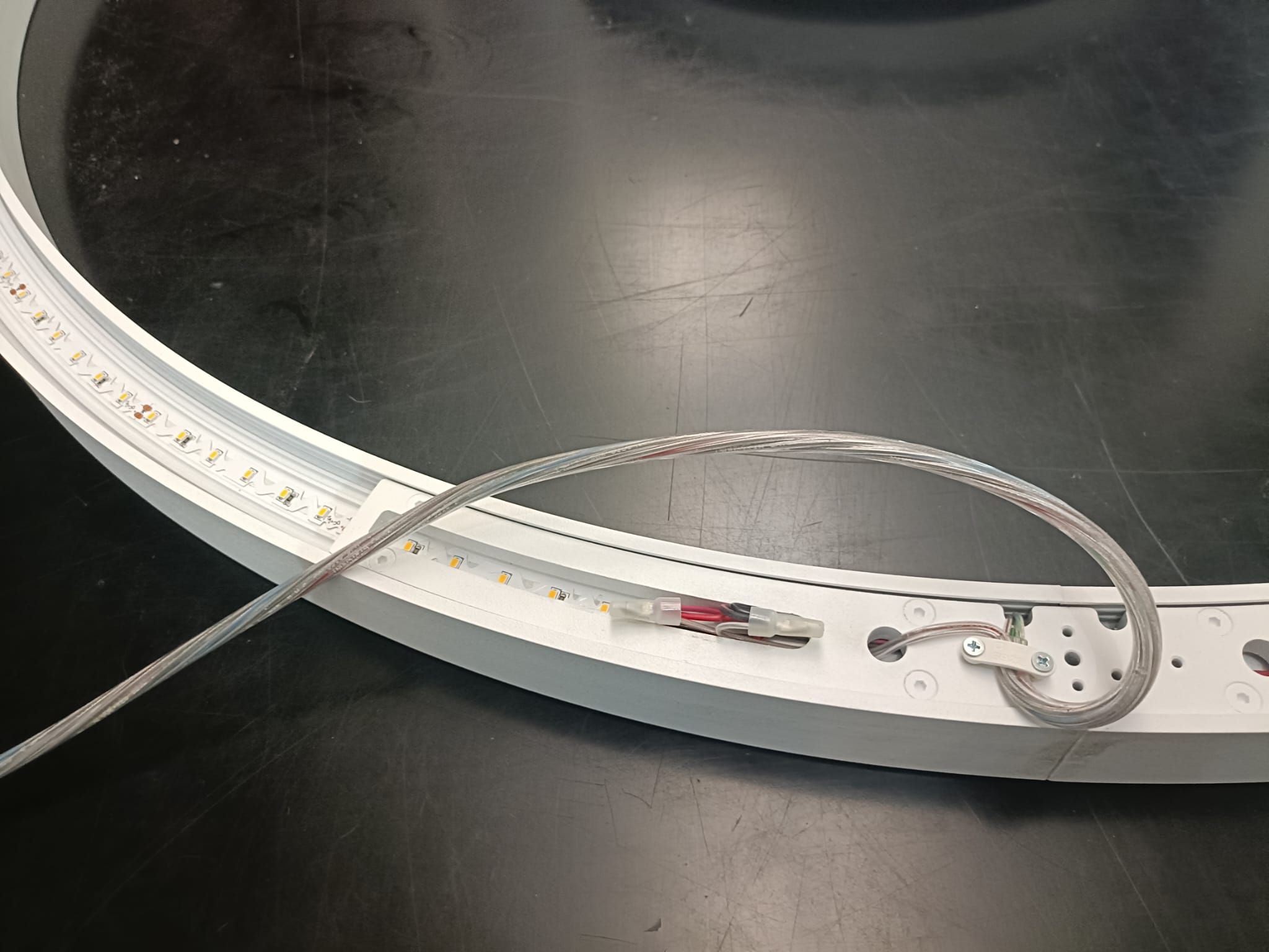 Lámpara colgante One Ring Pg de aluminio Details