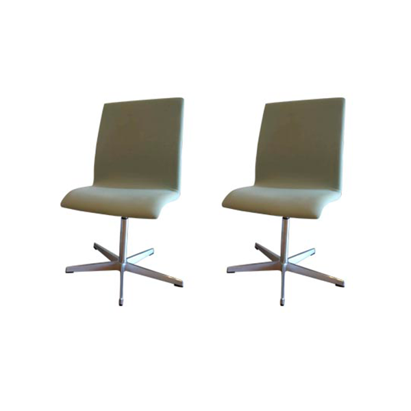 Set of 2 Oxford Chair 3272 fabric (green) chairs, Fritz Hansen image