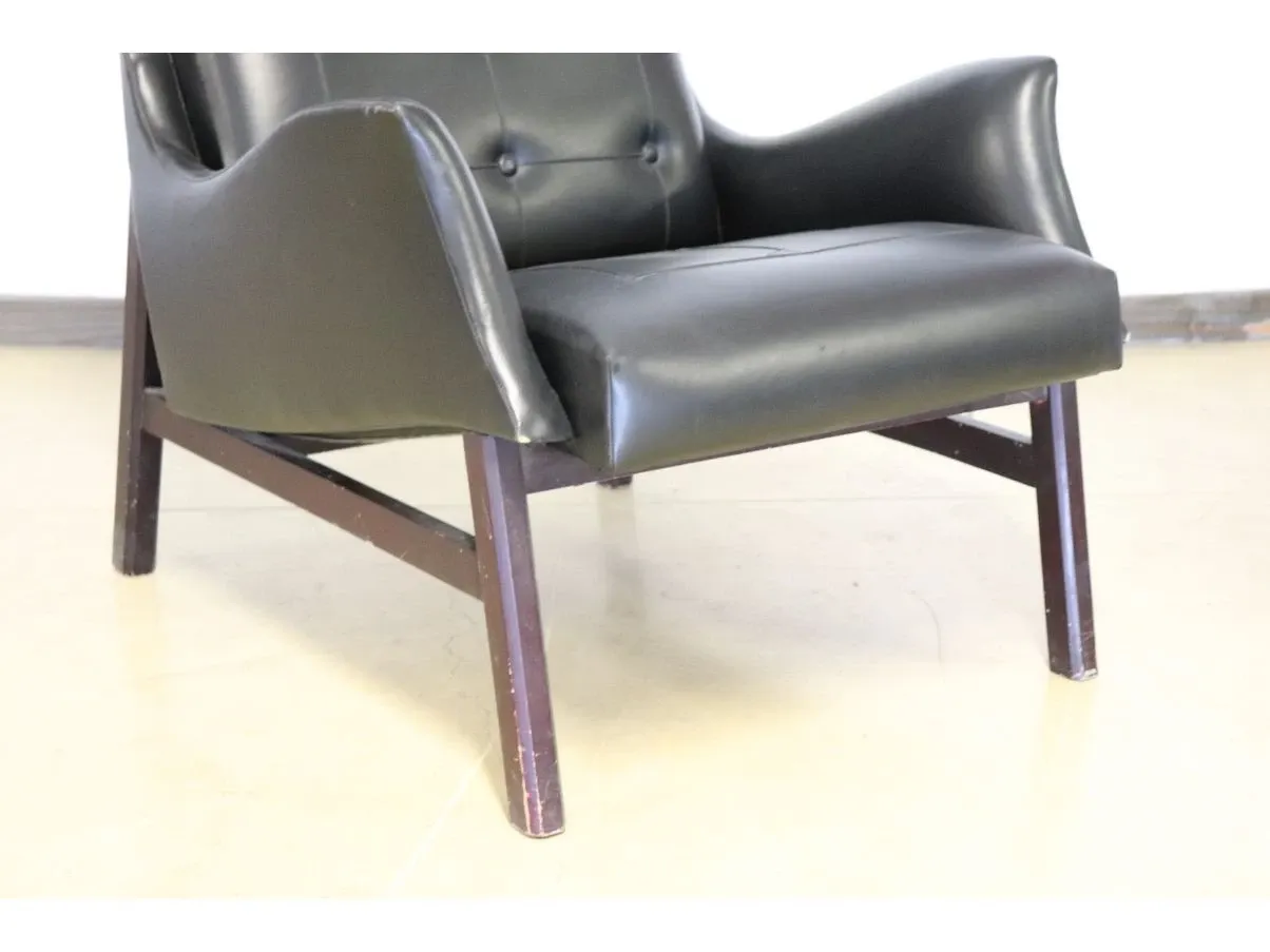 Poltrona vintage in ecopelle nera (anni '40), 1