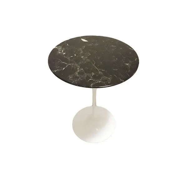 Tulip round coffee table with Marquinia marble top (black), Knoll image