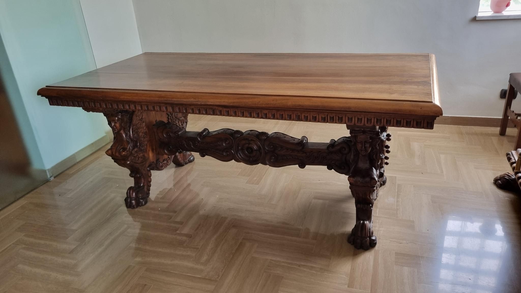 Antique Walnut Dining Table Set with 6 Chairs (19th Century) Optional8
