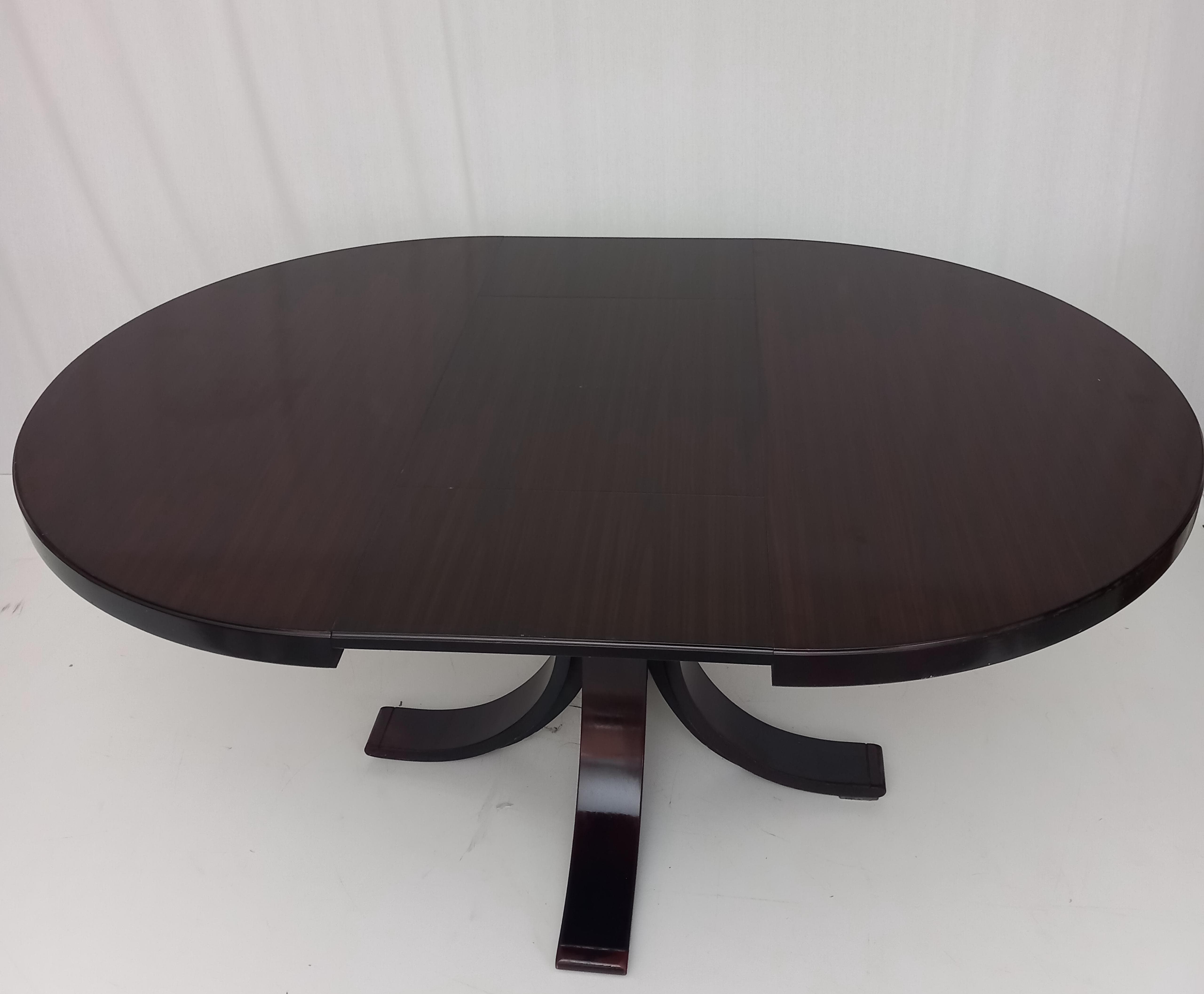 Extendable round wooden dining table (60s vintage) Details