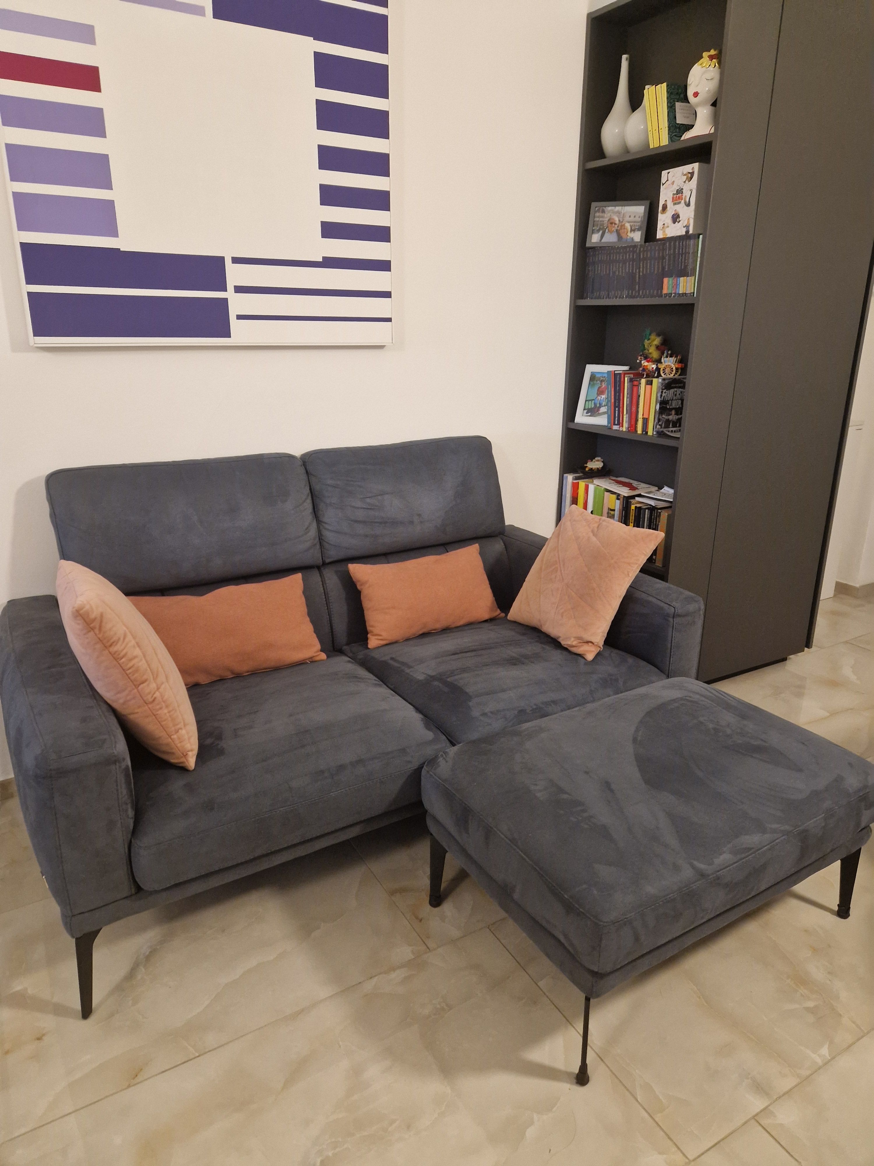 Divano 3 posti con pouf Masù in tessuto marrone Side