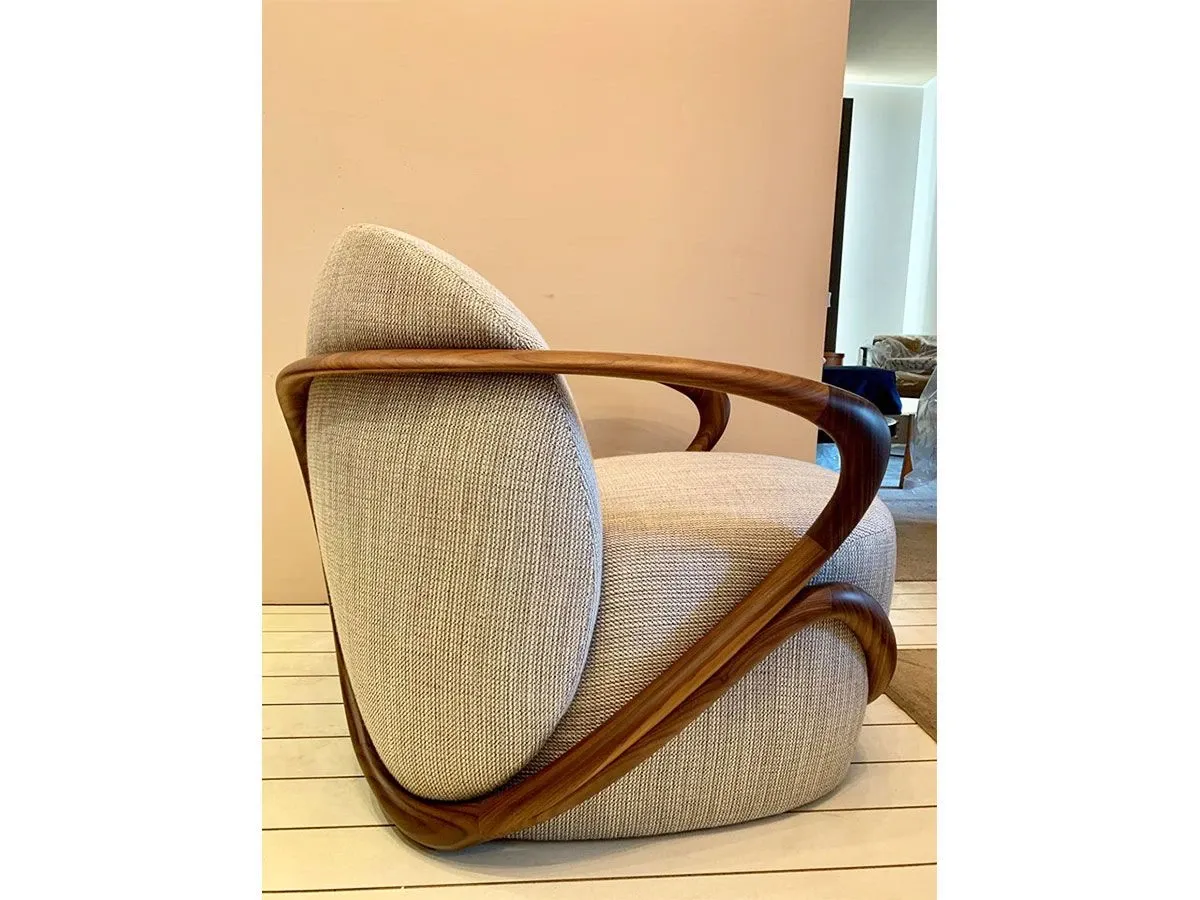 Hug, Giorgetti 1