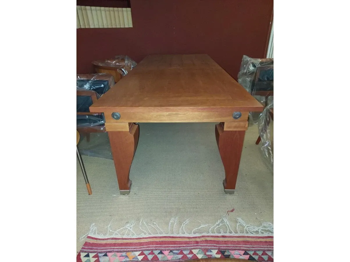 Tavolo in legno di ciliegio, Giorgetti 3