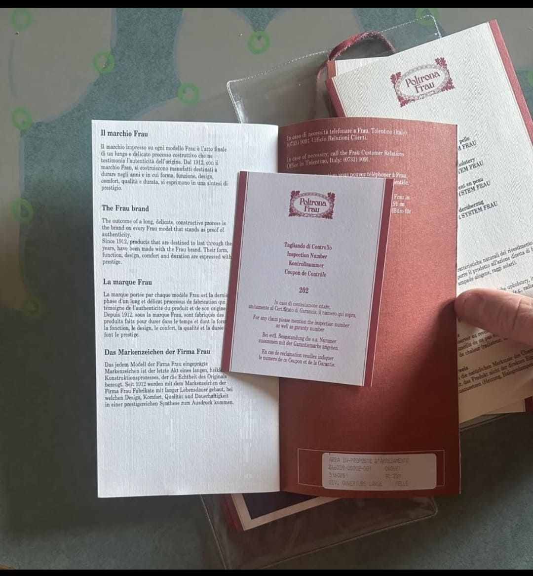 Divano 2 posti Overture Large grigio di Pierluigi Cerri Defects