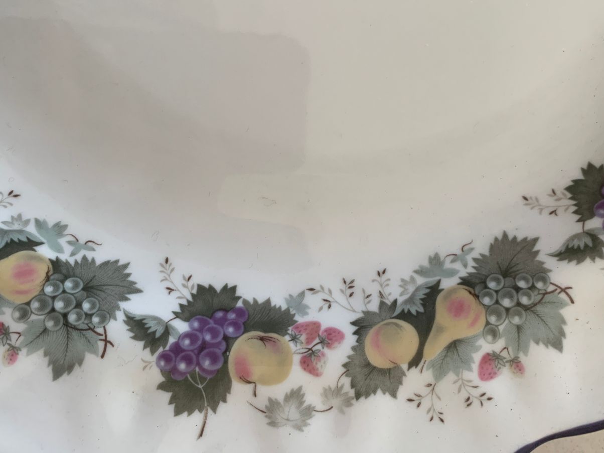 Service 24 plates Majestic Collection, Royal Doulton 4