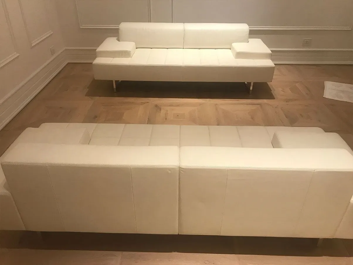 Set of 2 Quadra sofas in leather (white) 1