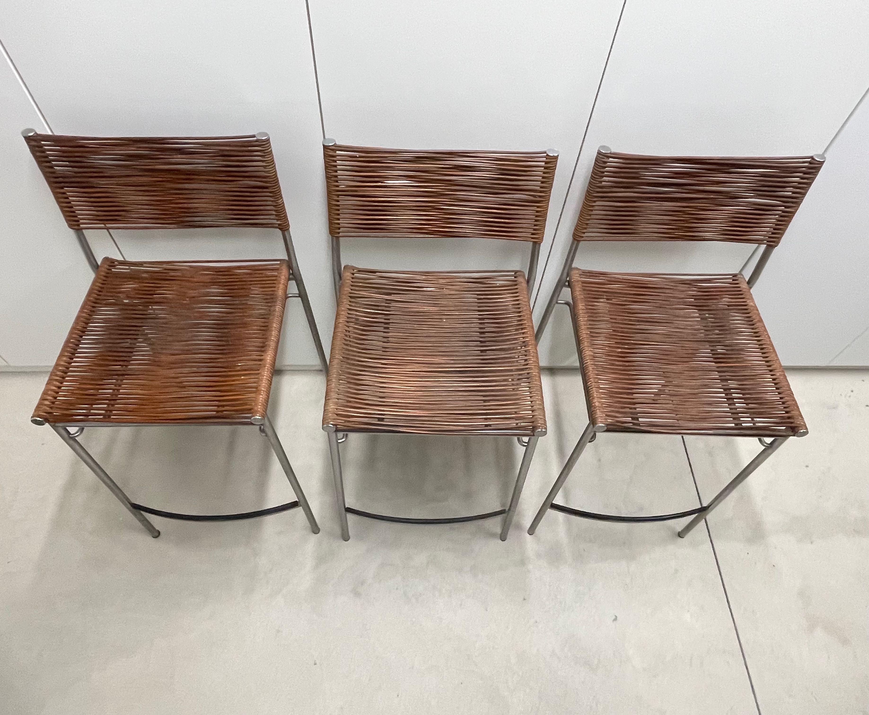 Set of 3 vintage waxed leather stools by Tito Agnoli, Bonacina1889 Front
