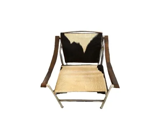 Pony skin LC1 (1970s), Cassina 3