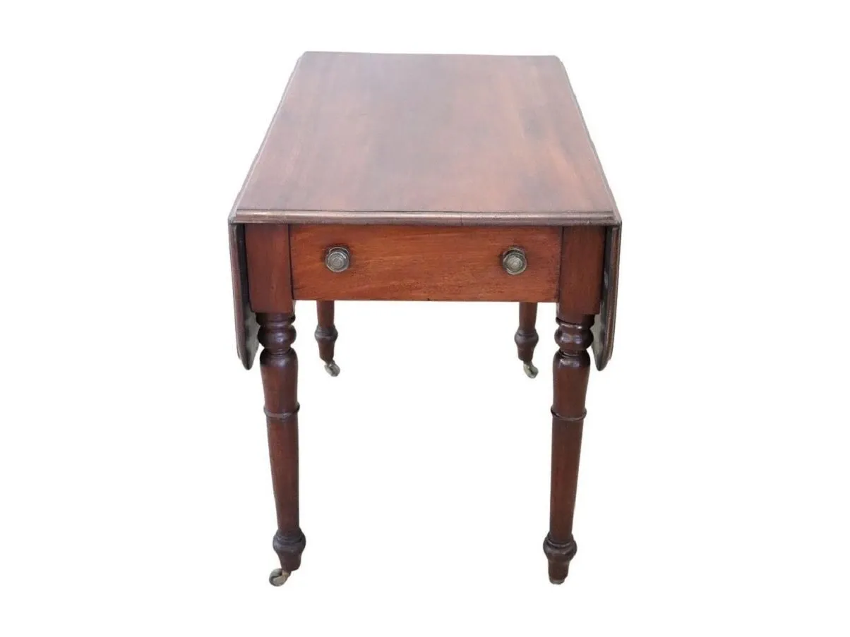 Vintage mahogany side table (19th century), image