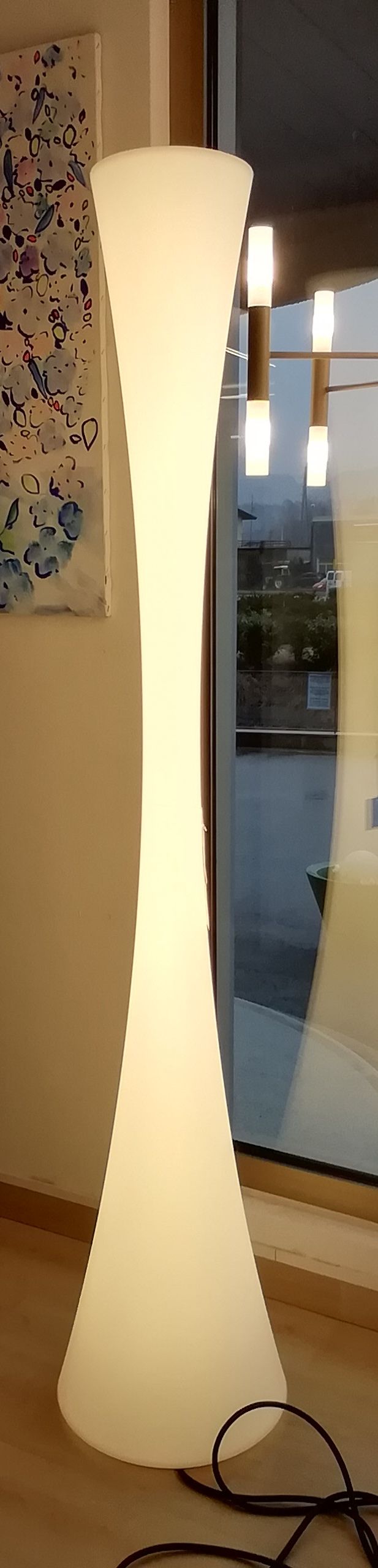 Lampada da terra Biconica di Elio e Emiliana Martinelli Details