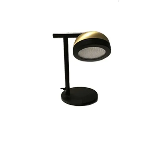 Lampada da tavolo Molly 556.31 in ottone, Tooy image