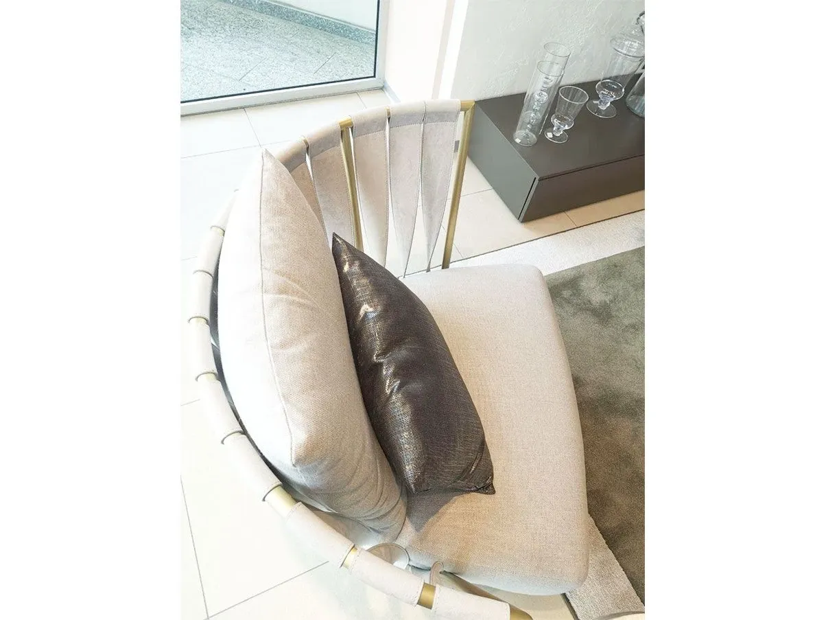 Twist 40 anniversary limited edition armchair (beige) 