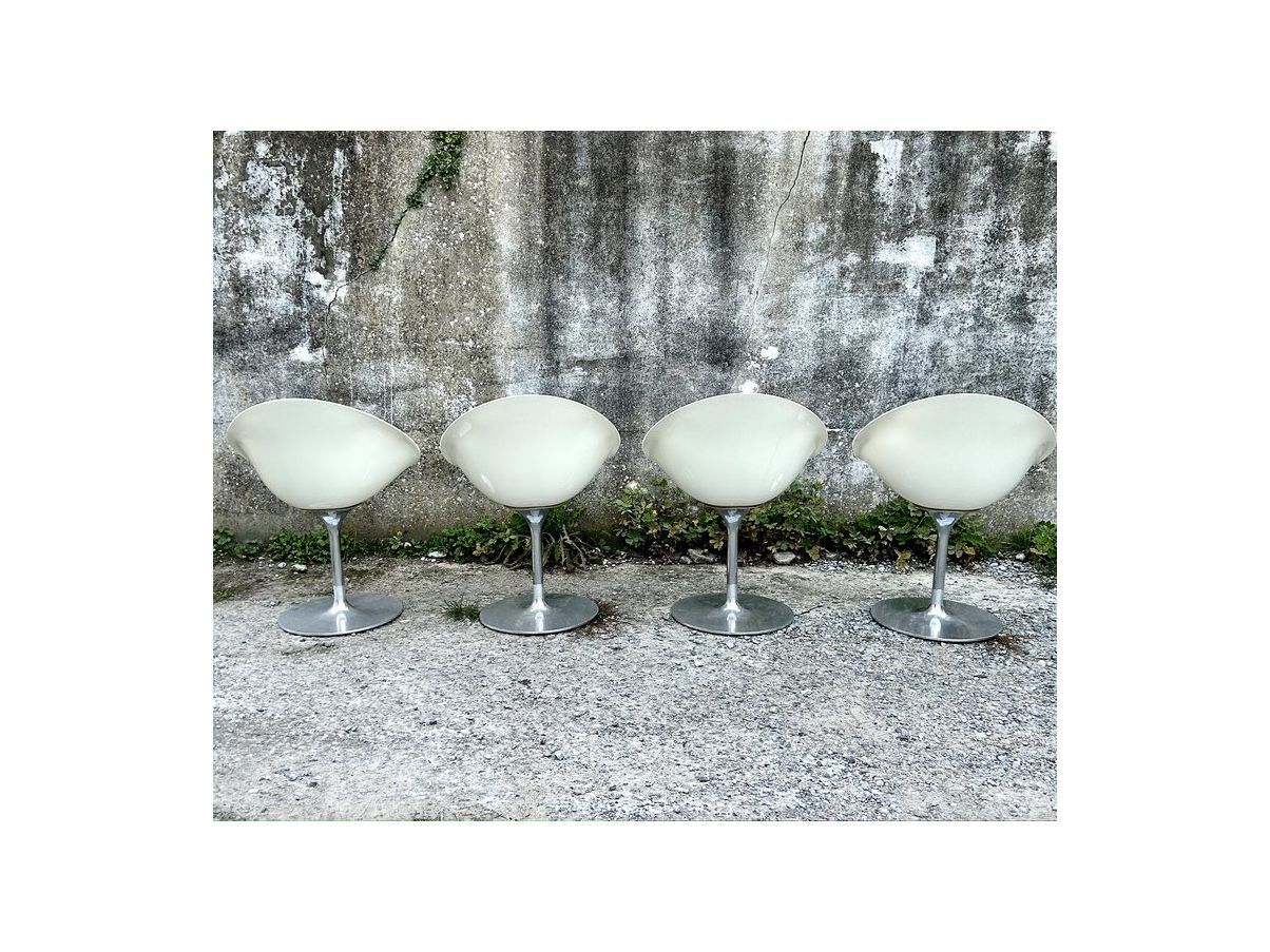 Set of 4 glossy white Eros chairs by Philippe Starck Side