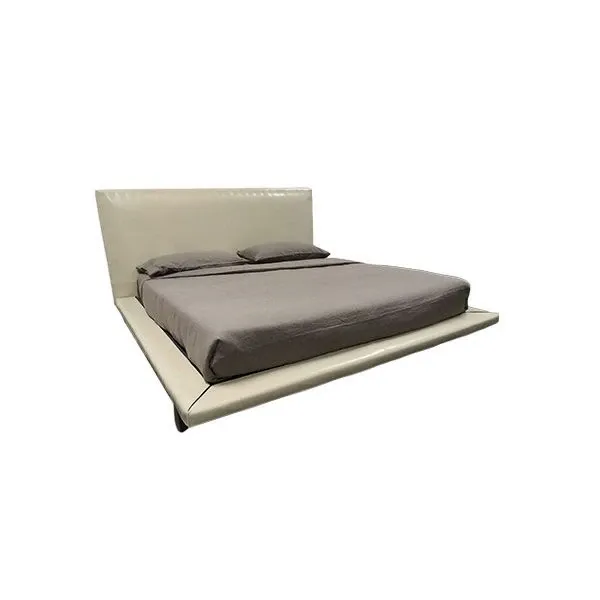 Gio' double bed in leather (beige), Ivano Redaelli image