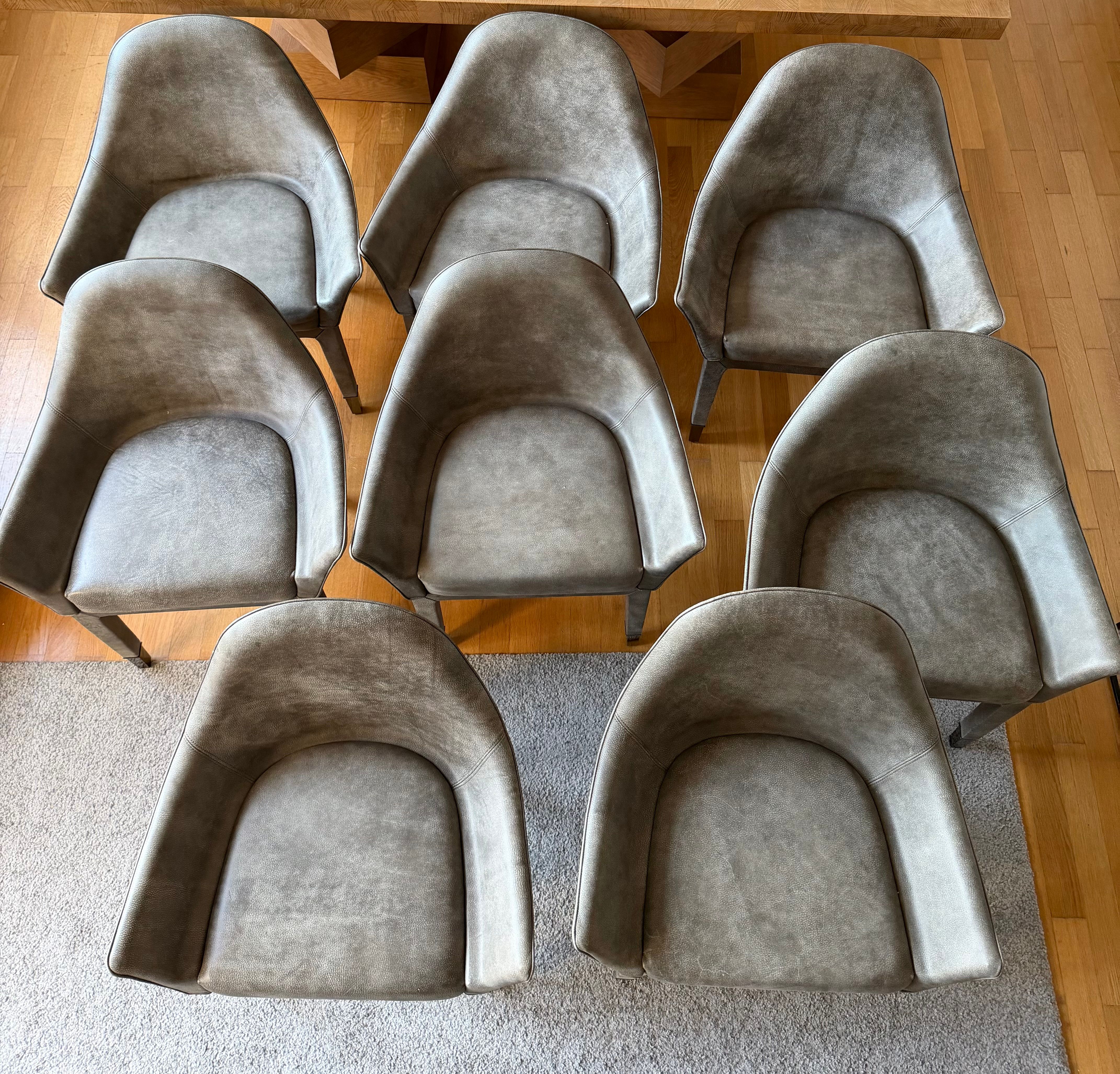 Set of 8 Manta Low leather dining chairs (grey) Optional7