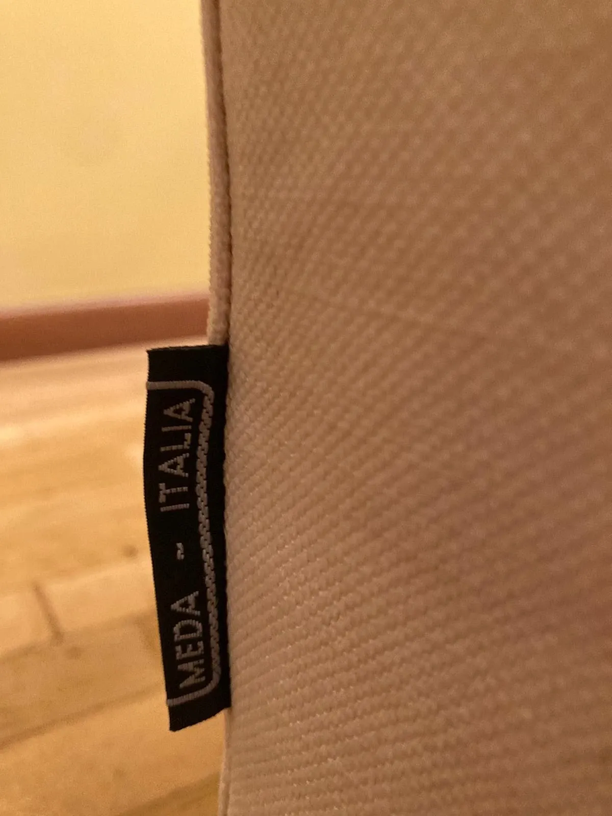 Sofa in white fabric, Flexform 6