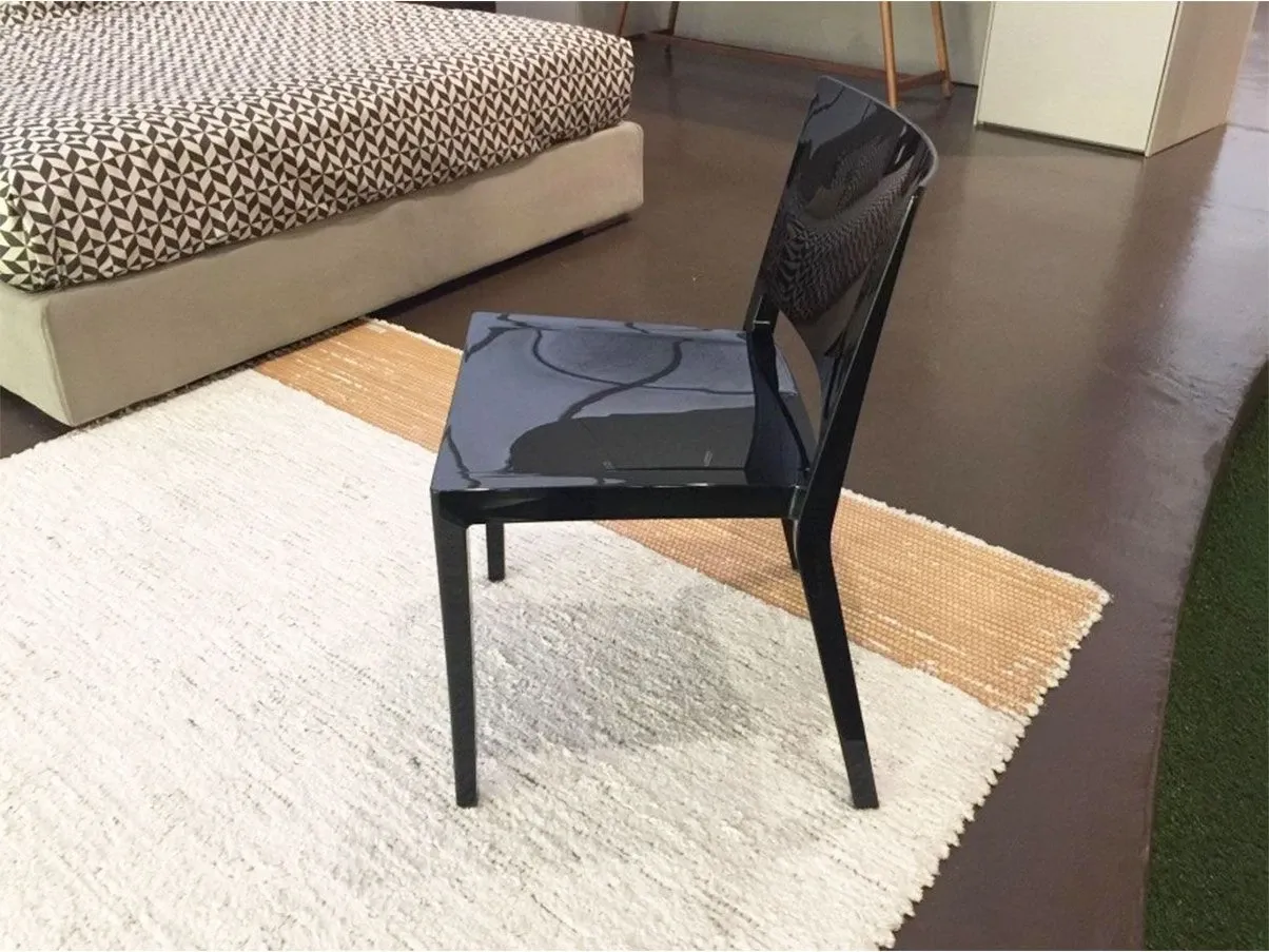 Lizz (black) 1