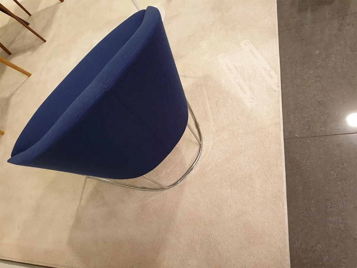 Colina M sled armchair steel and fabric (blue), Arper 1