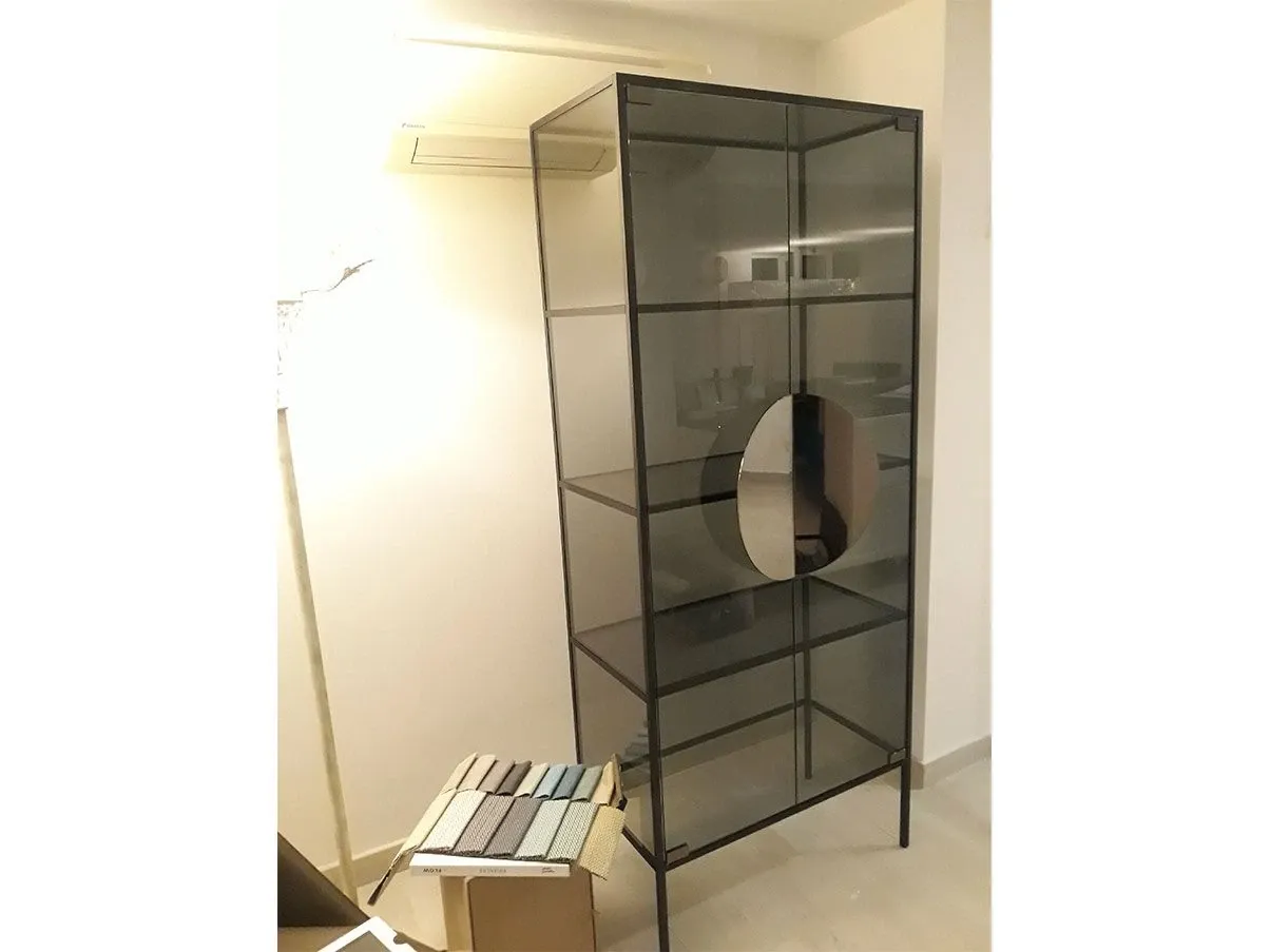 Yang showcase in smoked tempered glass (black), Opinion Ciatti 
