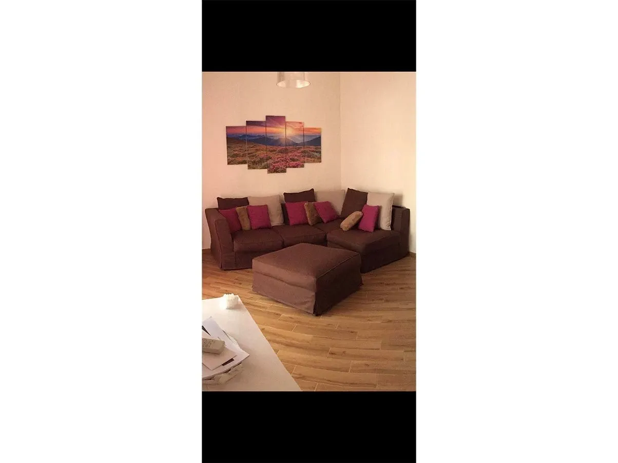Schlafsofa Set mit Hocker und Sessel aus Stoff 1