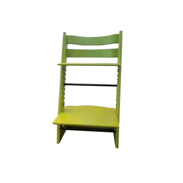 Tripp Trapp chair for children in wood (green), Stokke image