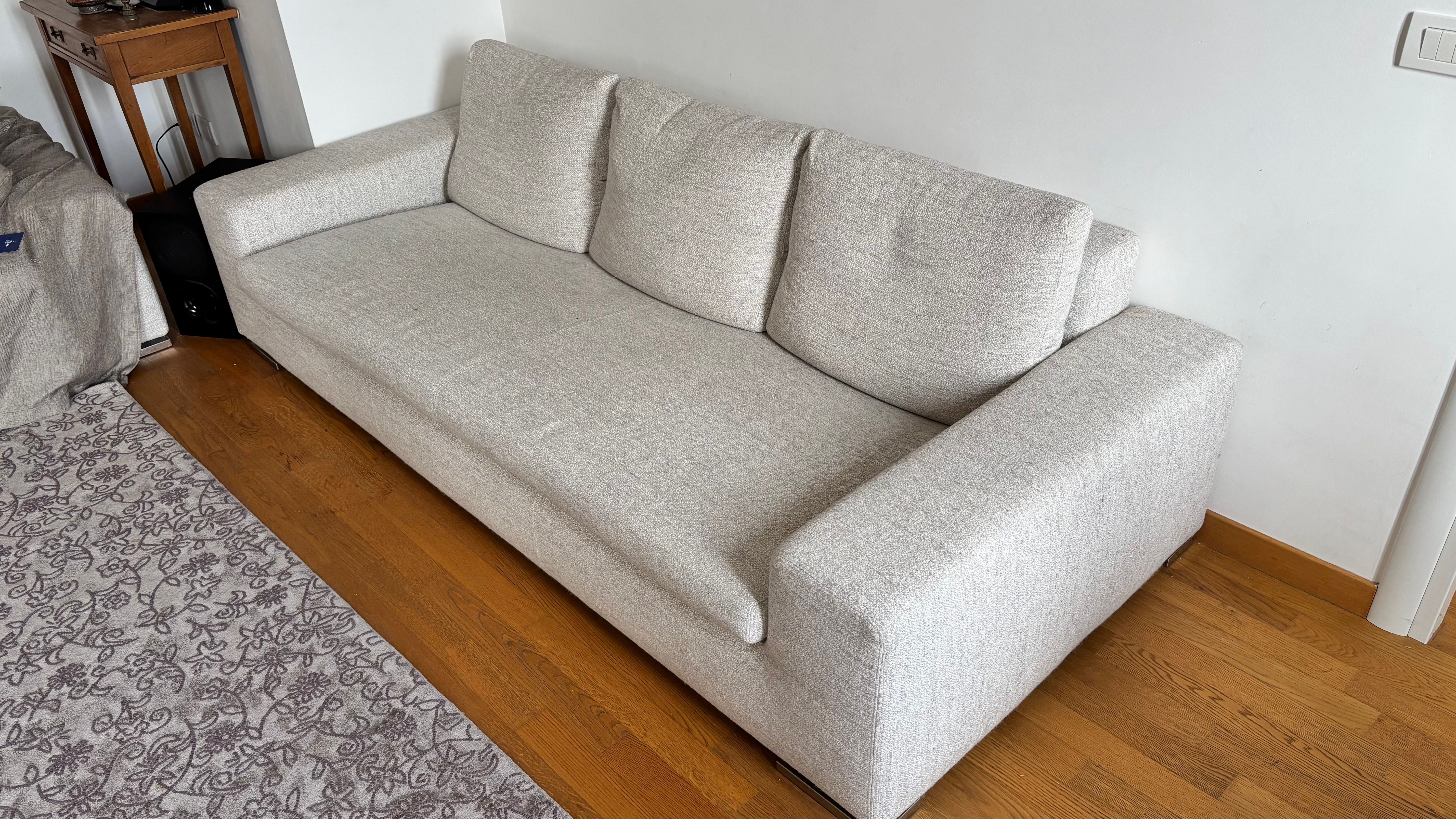 Moore 3 seater sofa upholstered in fabric (beige), Minotti Main