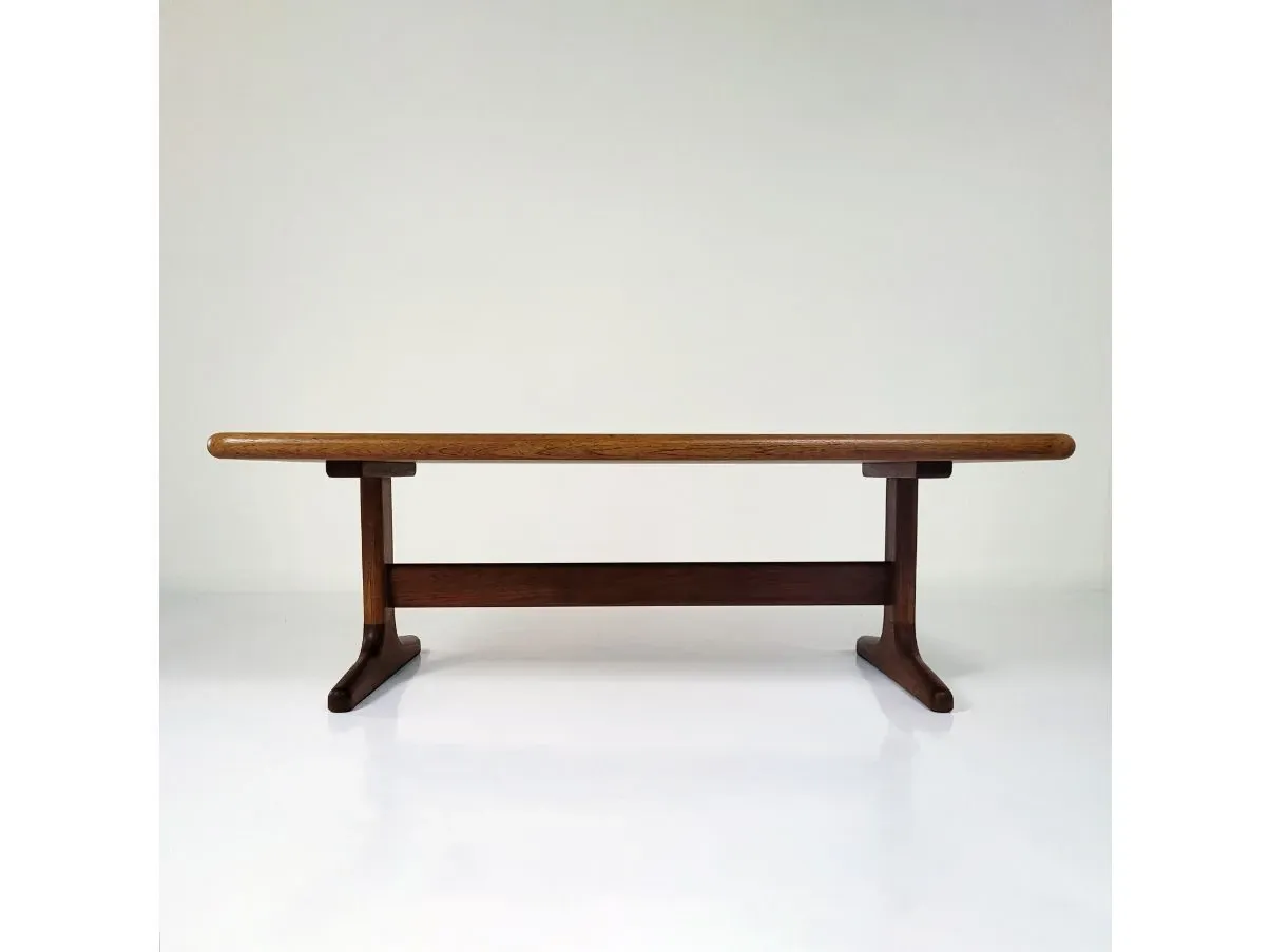 Vintage (1960s) teak coffee table 2
