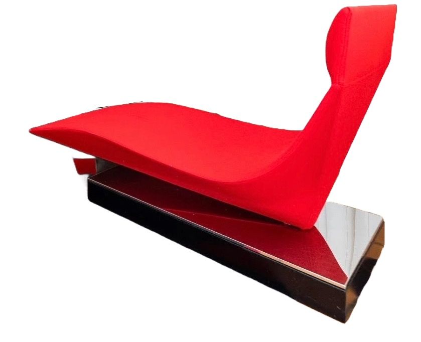 Chaise longue alta con poggiatesta rossa, MDF Italia