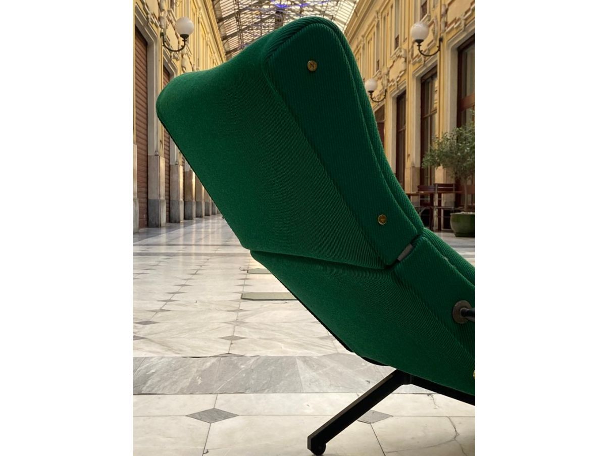 Longue Chair P40 armchair by Osvaldo Borsani, Tecno