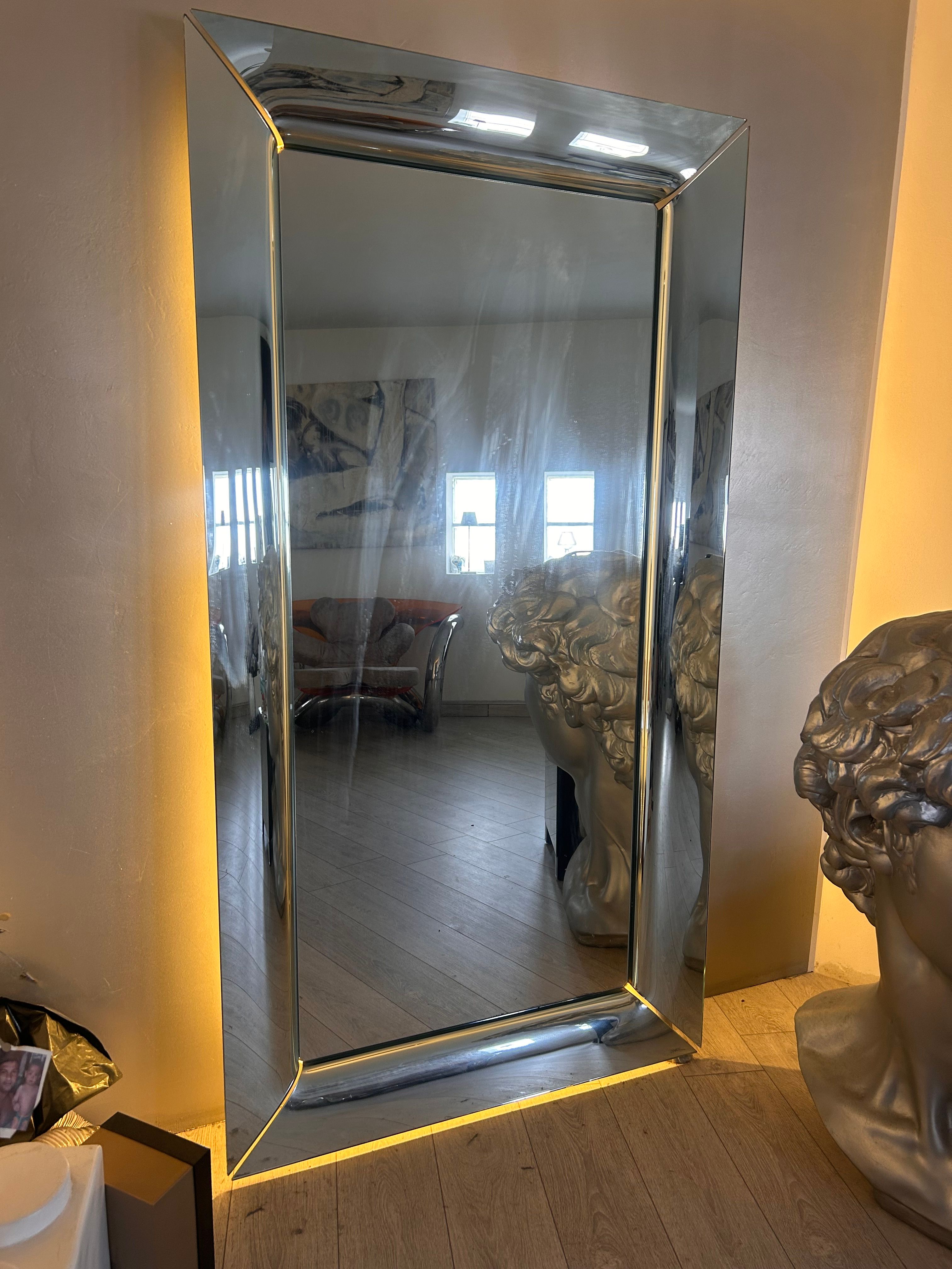 Caadre Wall Mirror by Philippe Starck Main