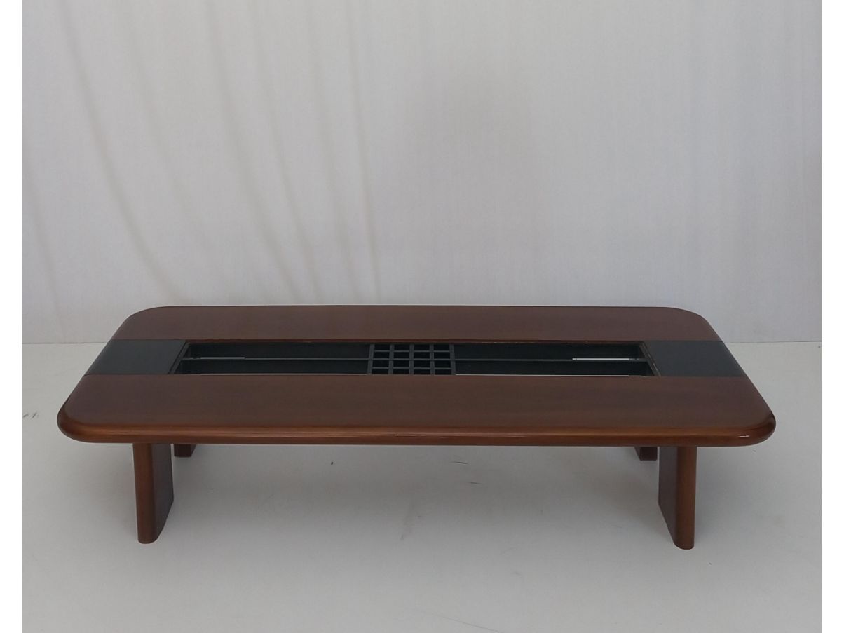 80er Jahre Couchtisch aus Holz Front