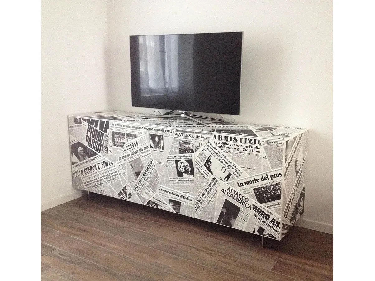 Century sideboard with iconic wooden surfaces, Riflessi 1