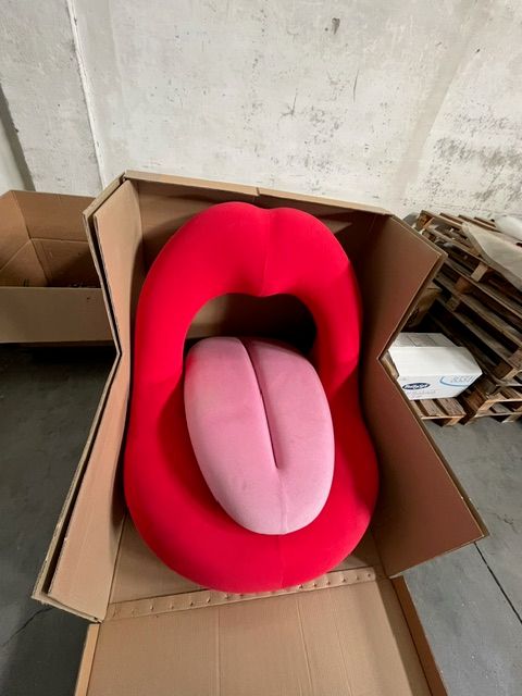 Grace Armchair by Pietro del Vaglio Side