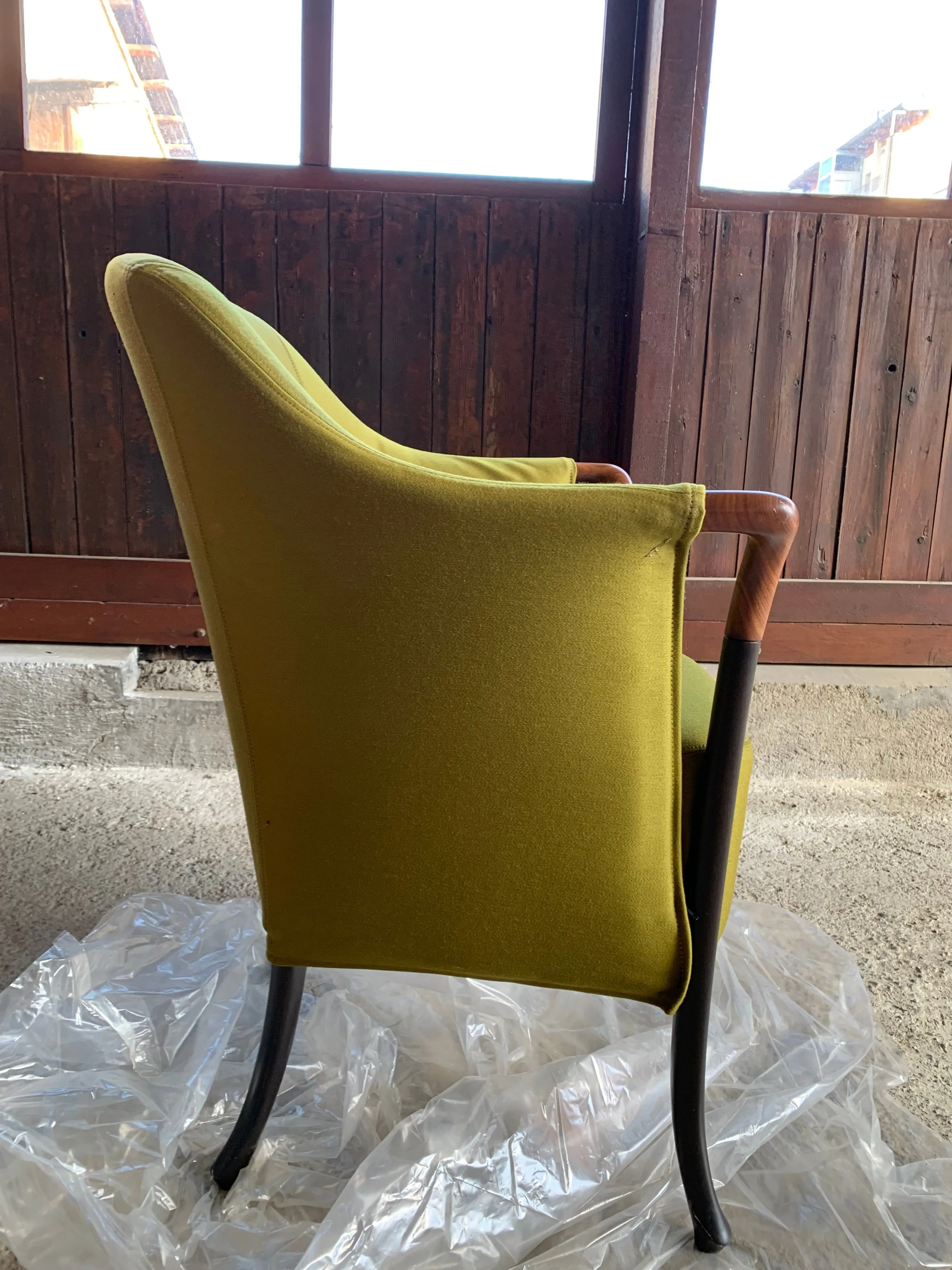 Armchair 63220 Progetti in green fabric, Giorgetti 3