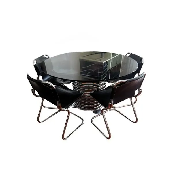 Vintage round table (1970s) 1