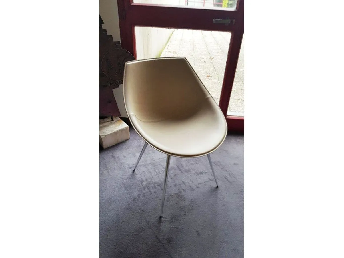 Sedia Lagò di Philippe Starck in cuoio e alluminio, Driade 3