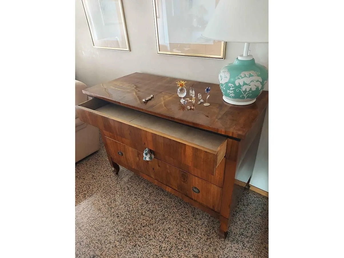 Vintage chest of drawers in classic style in wood (late 19th century), 