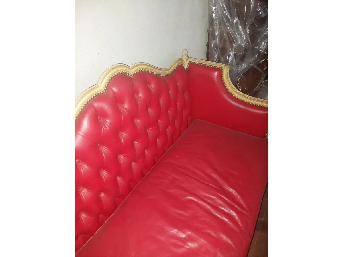 Vintage sofa in red leather (1960s), 3