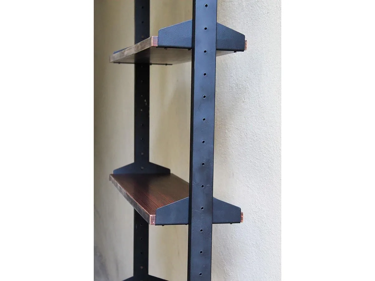 Libreria vintage in metallo, ottone e legno (anni '50) 4