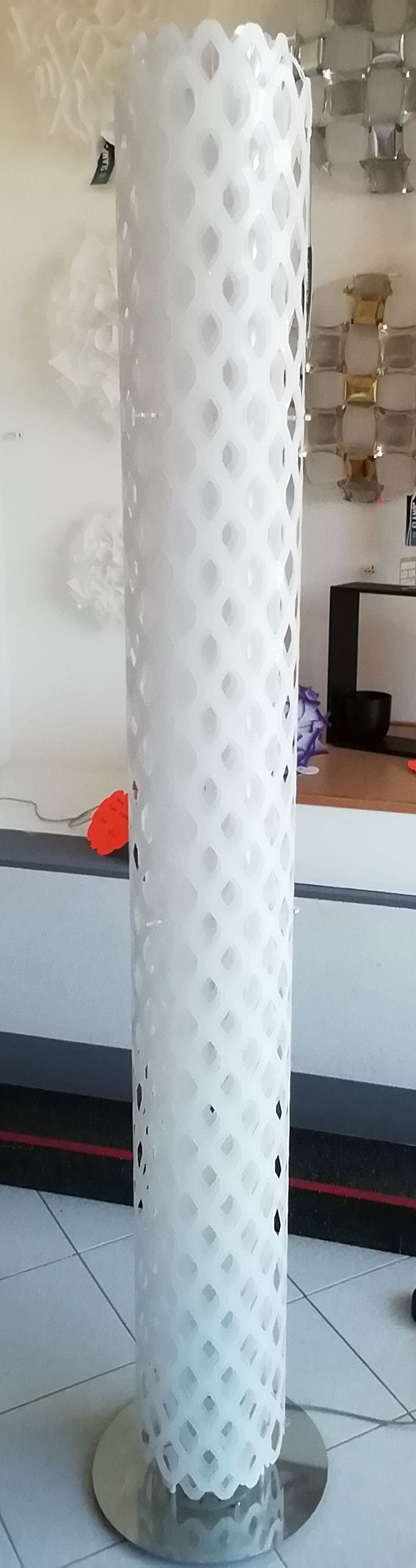 Lampe sur pied Charlotte blanche Main