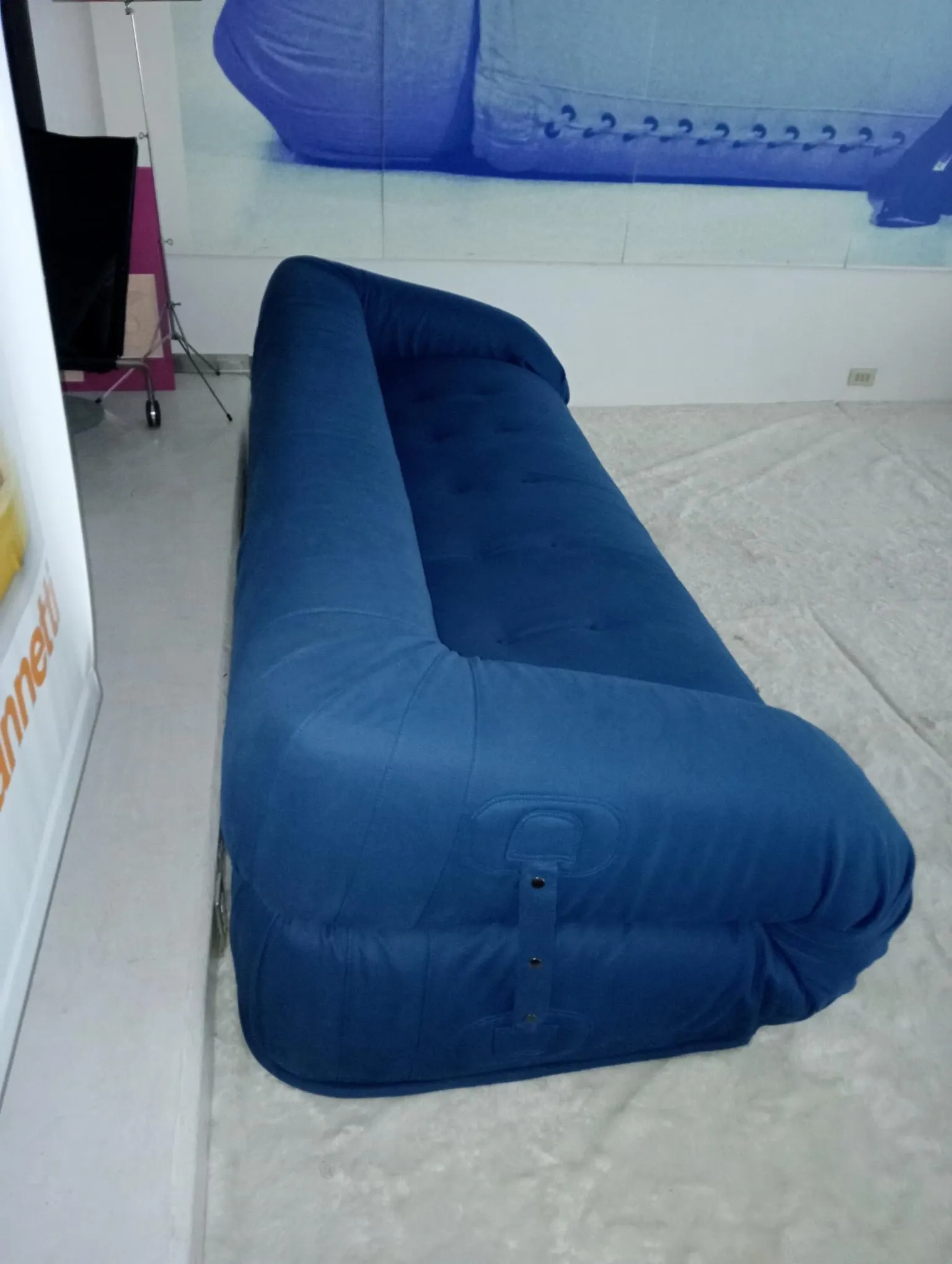 Anfibio sofa by Alessandro Becchim, Giovannetti 3