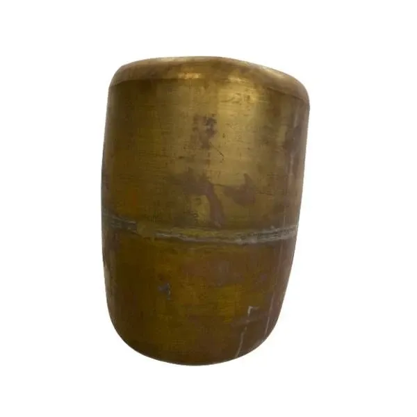 Vaso ovale in ottone dorato, Shishi  image