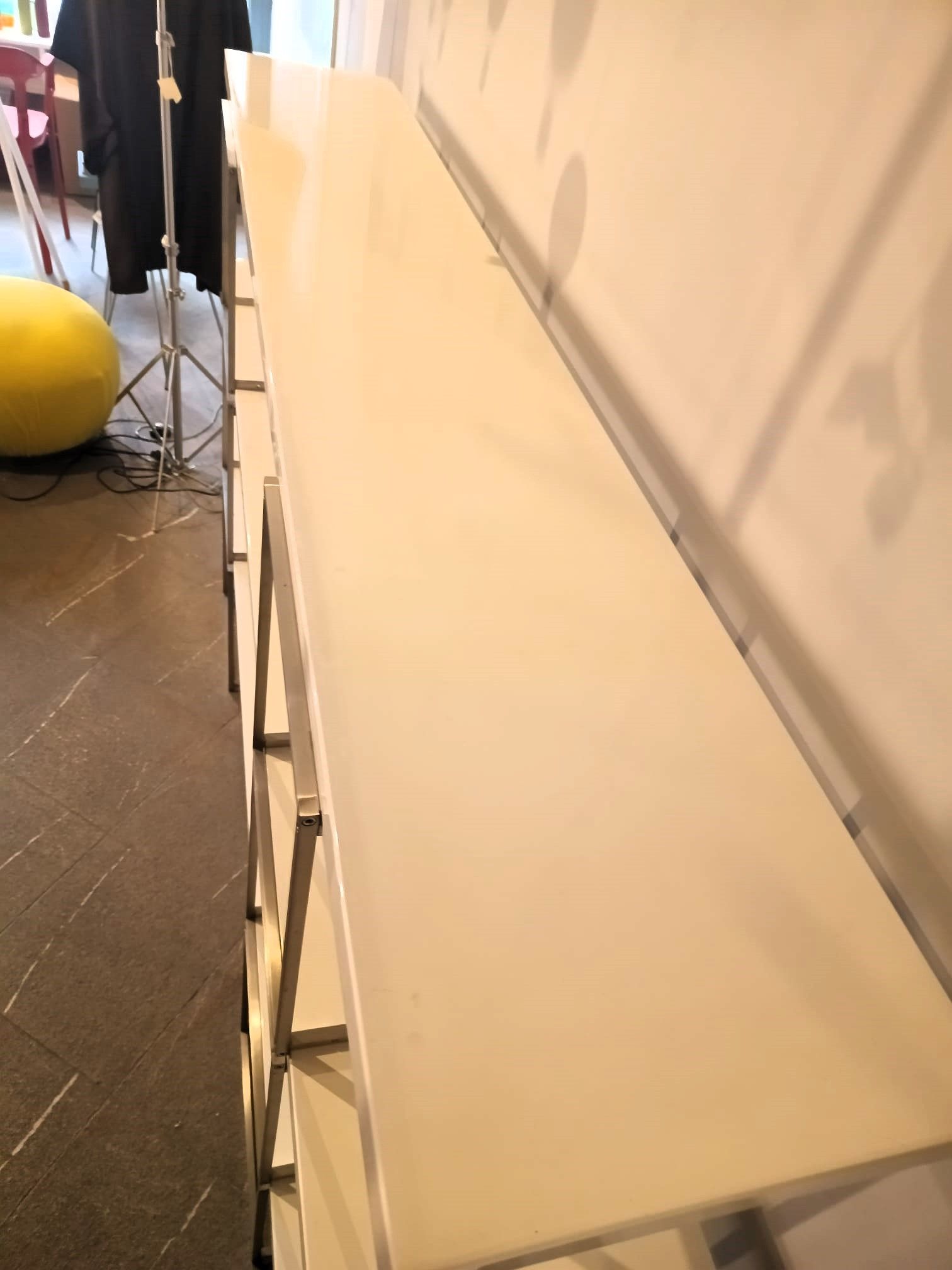Libreria componibile New York di Studio progetti Xam Details